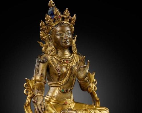 Een vergulde bronzen Sino-Tibetaanse afbeelding van Groene, Antiek en Kunst, Antiek | Overige Antiek