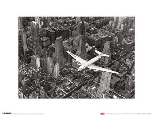 Kunstdruk Time Life Dc-4 Over Manhattan 30x40cm, Huis en Inrichting, Woonaccessoires | Schilderijen, Tekeningen en Foto's, Nieuw
