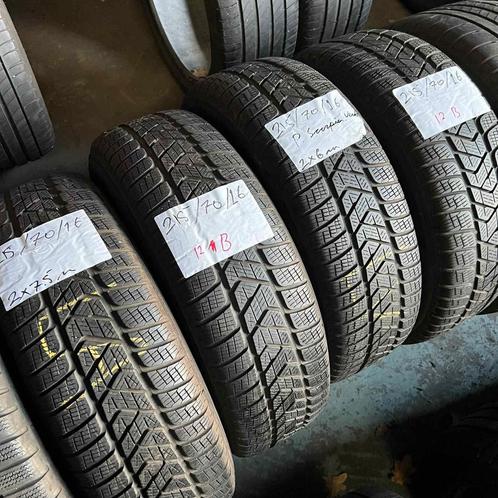 4 x Pirelli Scorpion Verde 215-70-16 Winterbanden 7,5mm, Auto-onderdelen, Banden en Velgen, 16 inch, Winterbanden, 215 mm, Personenwagen