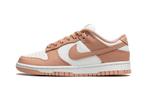 Nike Dunk Low Rose Whisper (W), Kleding | Dames, Schoenen, Nieuw