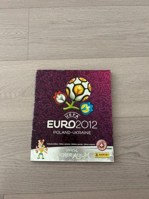 Panini - UEFA Euro 2012 - Swiss edition - Complete Album, Verzamelen, Stickers