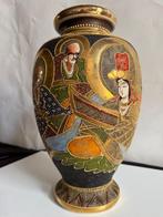 SATSUMA - Vaas - Meiji-periode (1868 - 1912) - Aardewerk -, Antiek en Kunst