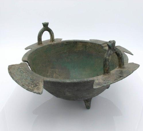Midden-Oosten Brons Messing ketel uit Dagestan. - 10 cm, Antiek en Kunst, Antiek | Overige Antiek