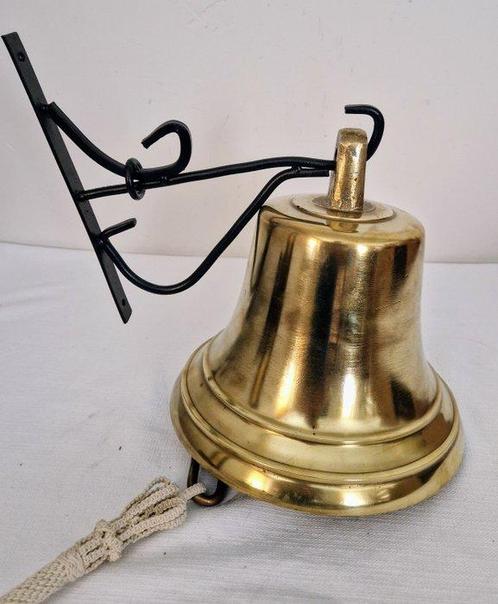 Scheepsbel - Brons, IJzer - wandbeugel / allemansend, Antiek en Kunst, Curiosa en Brocante