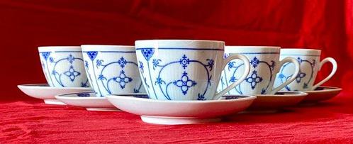 Jäger Eisenberg, Porcelaine de Saxe - Koffieservies voor 6, Antiek en Kunst, Antiek | Meubels | Tafels