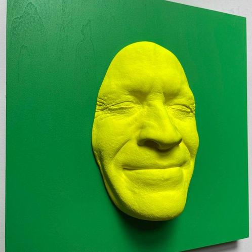 Gregos (1972) - Fluo yellow smile on green light background, Antiek en Kunst, Kunst | Schilderijen | Modern