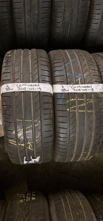 2x 245-45-19 Continental Zomer 5.6mm €65 Per Band 245 45 19 beschikbaar voor biedingen