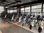 Gebruikte Custom Vespas, Primavera en Sprint, in Nieuwstaat, Fietsen en Brommers, Scooters | Vespa, Maximaal 45 km/u, Ophalen of Verzenden