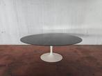 Knoll - Eero Saarinen - Eettafel - tulpen tafel - Aluminium