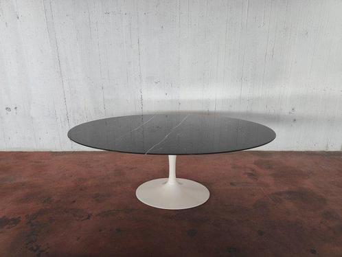 Knoll - Eero Saarinen - Eettafel - tulpen tafel - Aluminium, Antiek en Kunst, Kunst | Designobjecten