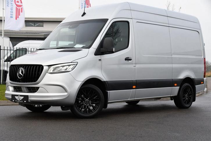 Zakelijke Lease |  Mercedes-Benz Sprinter 319 V6 3.0 CDI L2H, Auto's, Bestelauto's, Onderhoudsboekje, Lease, Automaat, Financial lease