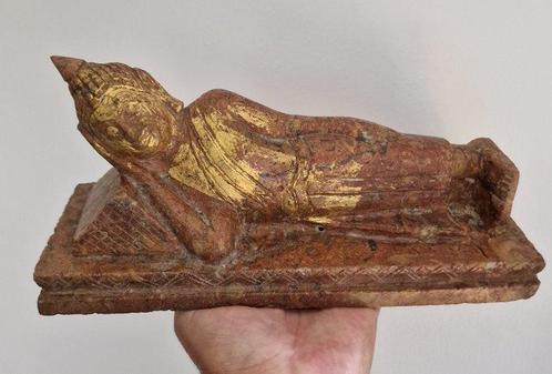 Oud Indochinees, Siamese of Lao Marmer Gouden liggende, Antiek en Kunst, Antiek | Overige Antiek