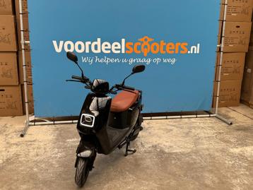 IVA E-GO S4 2.0 Zwart 45 Km/h Tweedekans beschikbaar voor biedingen