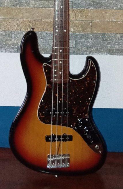 Fender - Jazz Bass - - 4-snarige elektrische basgitaar -, Muziek en Instrumenten, Snaarinstrumenten | Gitaren | Akoestisch