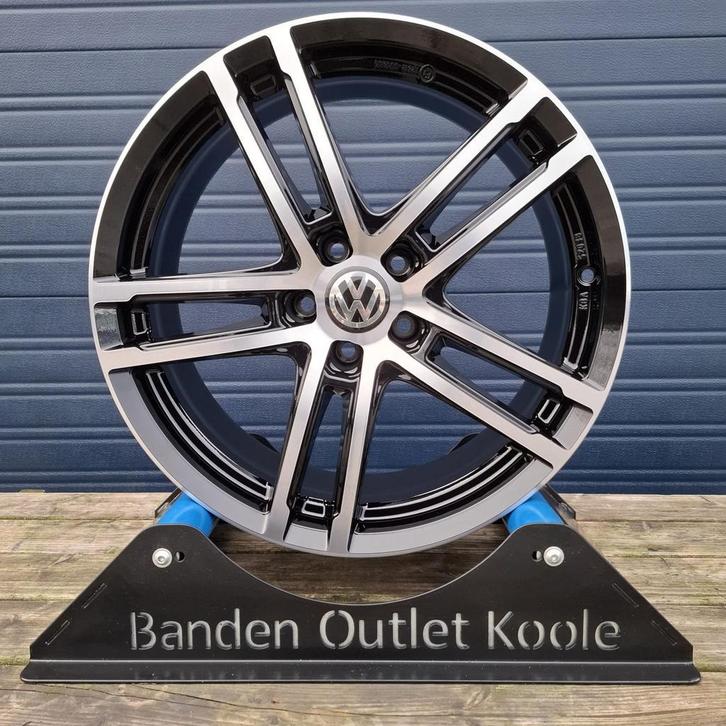 Volkswagen Golf 5 6 7 GTI Caddy Eos Touran Sharan Scirocco 5, Auto-onderdelen, Banden en Velgen, 19 inch, Zomerbanden, Personenwagen