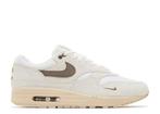 Nike Air Max 1 Sail Ironstone, Kleding | Heren, Schoenen, Verzenden, Nieuw, Nike air max, Sneakers of Gympen