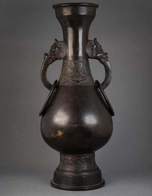 Vaas - Brons - China - Wanli (1573-1619) - MYTHISCHE BEESTEN, Antiek en Kunst, Antiek | Overige Antiek