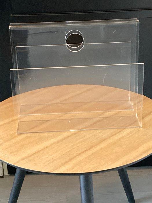 Tijdschriftenhouder - plexiglas, Antiek en Kunst, Kunst | Designobjecten