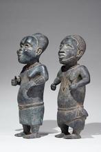 Een bronzen beeldhouwwerk - Esieku - Benin - Nigeria