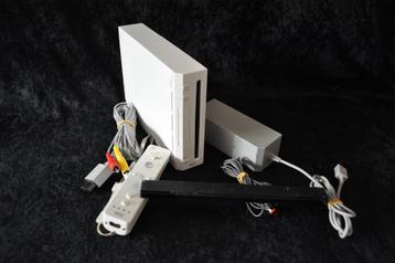 Nintendo Wii Console Wit Inclusief Controller beschikbaar voor biedingen