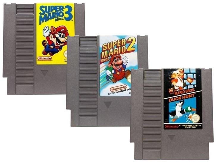 The 8-Bit Super Mario Bros. Bundel [Nintendo NES], Spelcomputers en Games, Games | Nintendo NES, Zo goed als nieuw, Ophalen of Verzenden