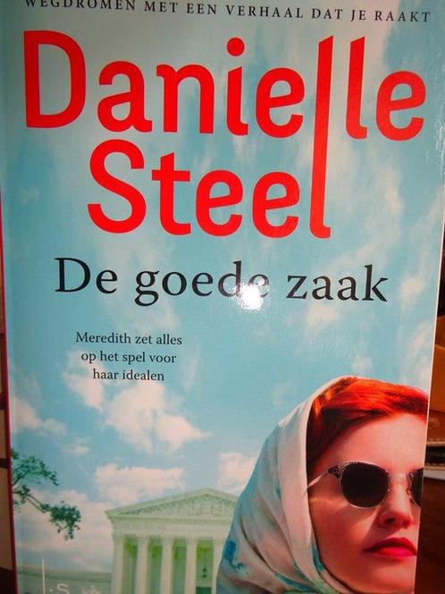 De goede zaak Danielle Steel 9789021030876 Danielle Steel, Boeken, Overige Boeken, Zo goed als nieuw, Verzenden