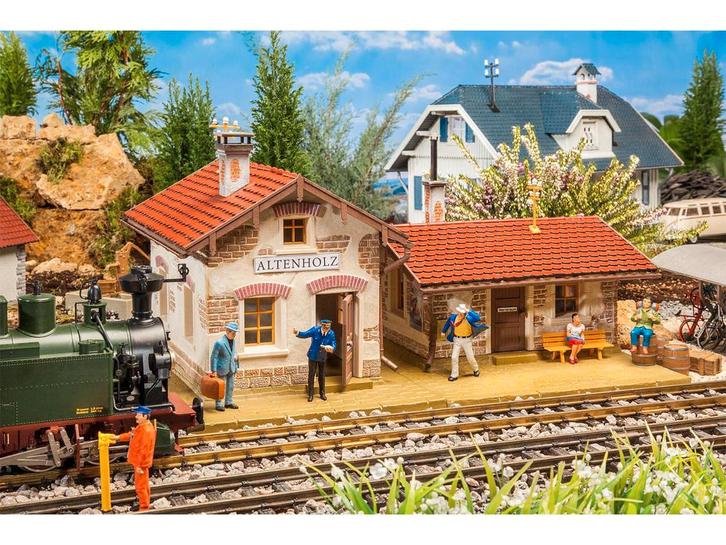 POLA 330896 Bahnhof Altenholz (Stations, Gebouwen Standaard), Hobby en Vrije tijd, Modelbouw | Figuren en Diorama's, Nieuw, Ophalen of Verzenden