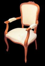 Fauteuil - Originele bekleding - Hout - Reliëfs uitgehouwen