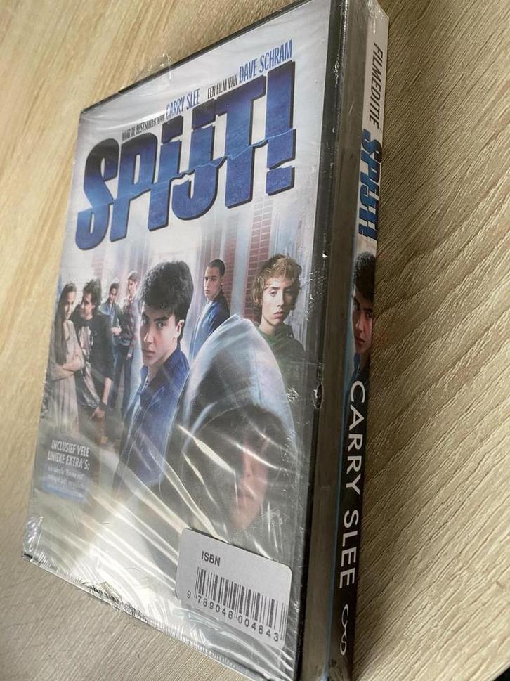 Spijt 9789048004843 Carry Slee, Boeken, Kinderboeken | Jeugd | 13 jaar en ouder, Gelezen, Verzenden