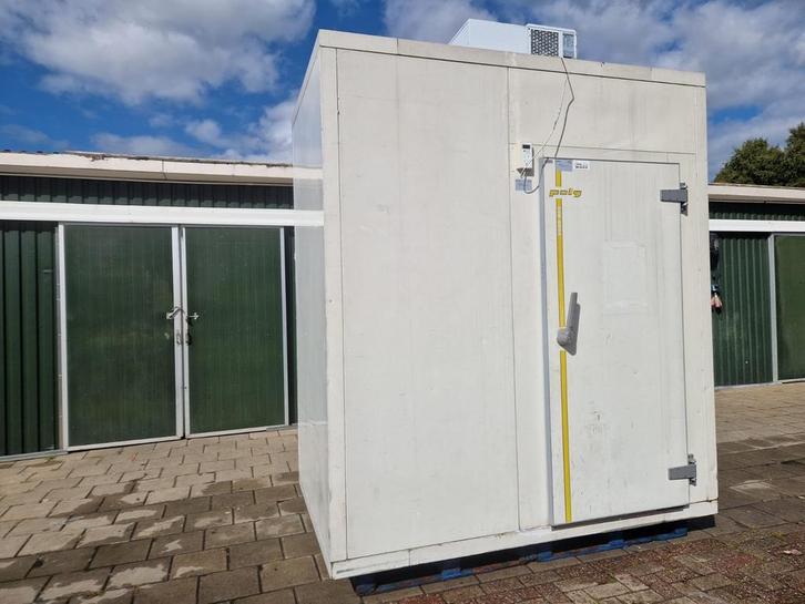 Koelcel 226 x 136 x 256 cm stekker klaar, Zakelijke goederen, Horeca | Keukenapparatuur, Koelen en Vriezen