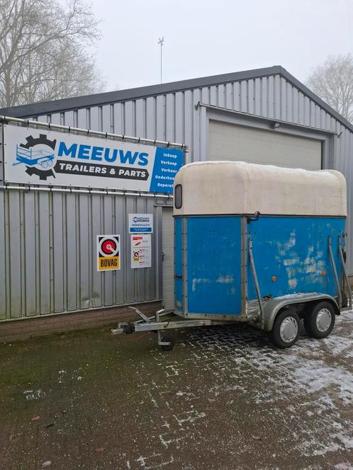 Hunter 1 1/2 Paards Paardentrailer Veewagen Aanhangwagen, Dieren en Toebehoren, Paarden en Pony's | Trailers en Aanhangwagens