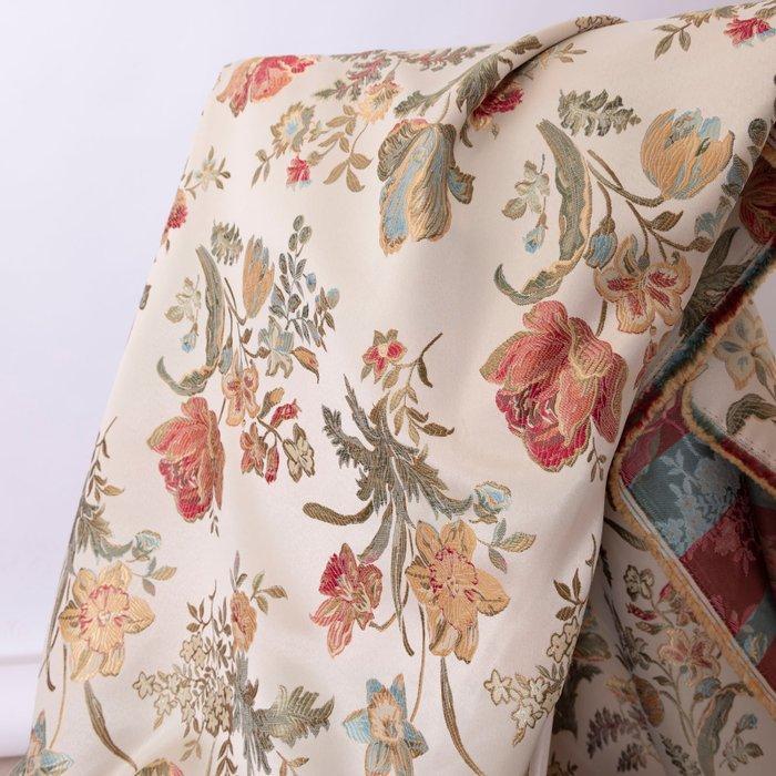 BA003 - Gebrocaat weefsel (Lampasso) Italiaans - Beige zijde, Antiek en Kunst, Antiek | Kleden en Textiel