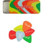 Fender George Harrison Rocky blikje met 6 medium plectrums, Verzamelen, Muziek, Artiesten en Beroemdheden, Nieuw, Ophalen of Verzenden