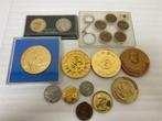 Japan. Lot of 17 medals 1960-1970 (Zonder Minimumprijs)
