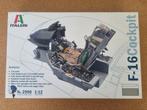 Italeri 2990 F-16 Cockpit 1:12, Hobby en Vrije tijd, Modelbouw | Vliegtuigen en Helikopters, Verzenden, Nieuw, Italeri