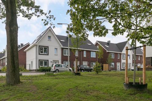 Te huur: Huis Jac. van Vollenhovenstraat in Tilburg, Huizen en Kamers, Huizen te huur, Noord-Brabant