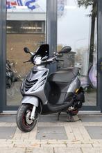 Piaggio Zip IGET E5 45km/h agaat grijs custom, Maximaal 45 km/u, Zip, Ophalen of Verzenden, Zo goed als nieuw