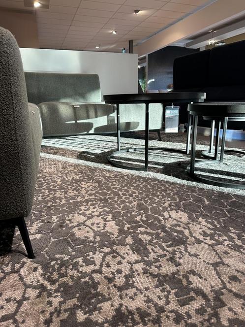 Vloerkleed Snake - grijs - 200x290cm **SHOWROOMMODEL**, Huis en Inrichting, Stoffering | Tapijten en Kleden, Grijs, Nieuw