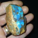 Australisch ruw boulder opaal exemplaar van 62,81 gram Ruw -