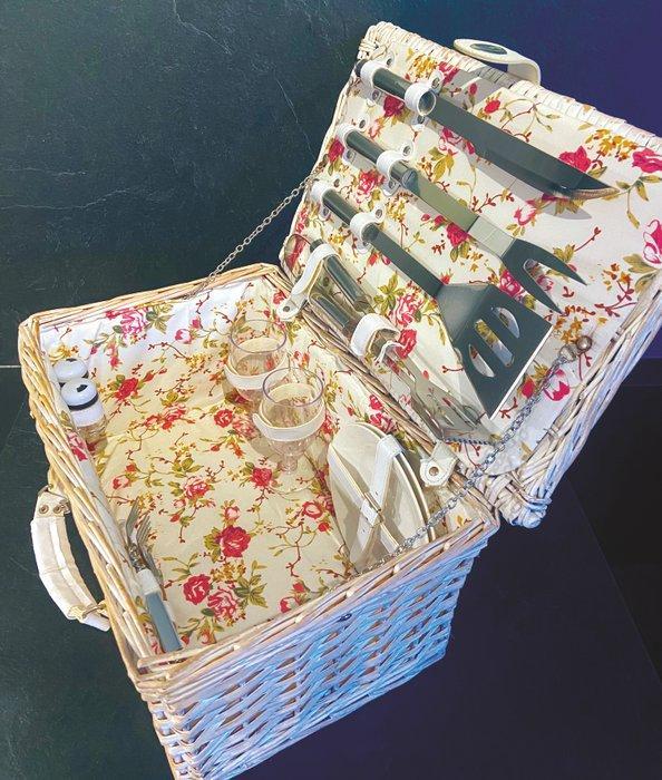 Picknickmand, koffer inhoud 2 personen inclusief barbecue, Antiek en Kunst, Curiosa en Brocante