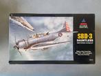 Accurate Miniatures 3411 SBD-3 Dauntless 1:48, Hobby en Vrije tijd, Verzenden, Nieuw