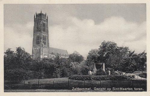 ZALTBOMMEL - Gezicht op Sint-Maarten Toren, Verzamelen, Ansichtkaarten | Nederland, Verzenden