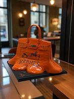 Art Stray-Nos - “ « Le désir a trop coulé » by Hermès ”