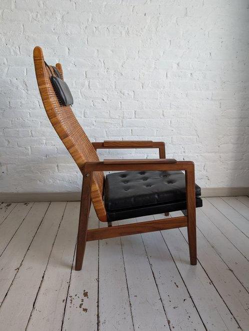 Gebr. Jonkers - P.J. Muntendam - Fauteuil - Leder, Rattan,, Antiek en Kunst, Antiek | Meubels | Stoelen en Banken