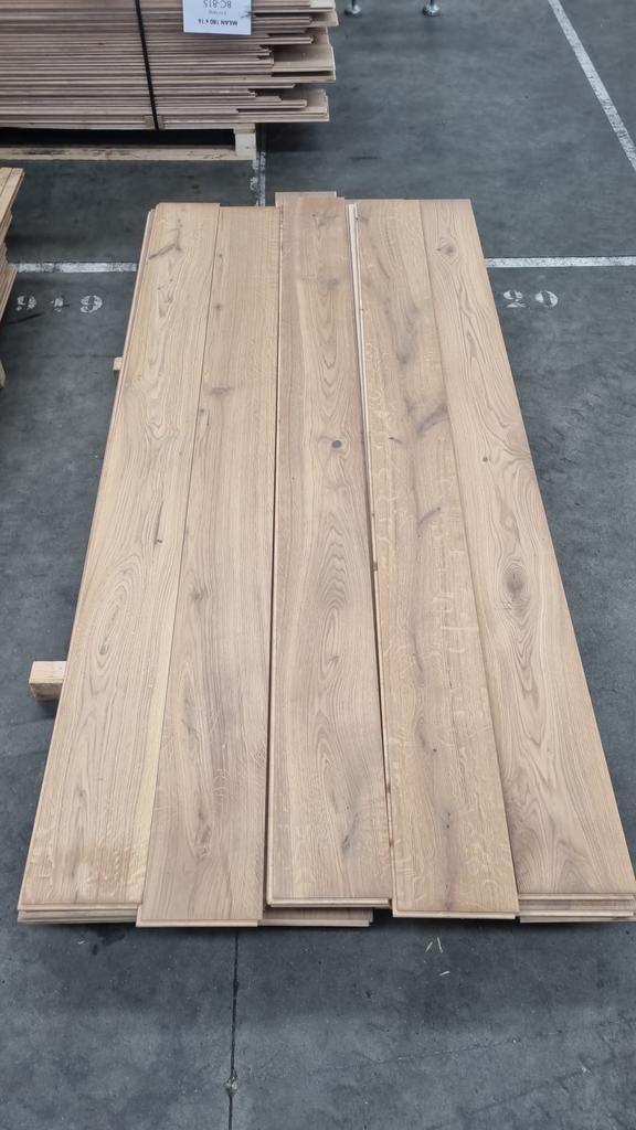 Restpartij 14 m2 eiken multiplank, behandeld, Doe-het-zelf en Verbouw, Hout en Planken, Plank, Zo goed als nieuw, Minder dan 25 mm