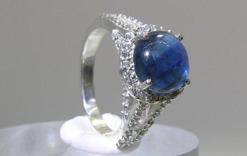 Tanzaniet Ring - Hoogte: 30 mm - Breedte: 21 mm- 6.41 g -, Verzamelen, Mineralen en Fossielen