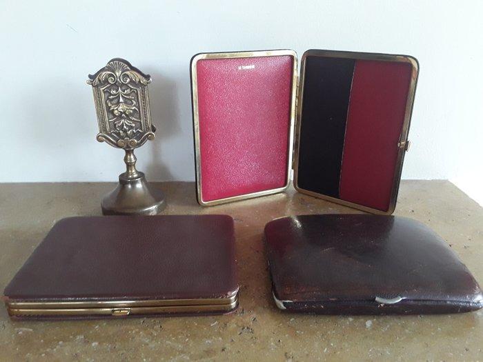 Le Tanneur - Sigarettendoos (6) - Leder, Metaal, Koper,, Verzamelen, Rookartikelen, Aanstekers en Luciferdoosjes