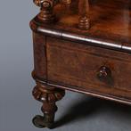 Wortelnoten Canterbury met lade gesig Gillow brons beslag en, Ophalen of Verzenden