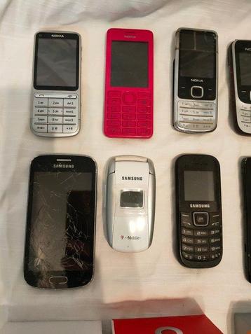Apple, Motorola, Philips, Samsung, Sony, Nokia, Vodafone - beschikbaar voor biedingen