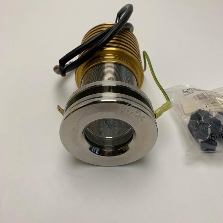 Bieden: Vetus LUNA12X underwater light 12V xenon tru-hull, Watersport en Boten, Bootonderdelen, Elektra en Verlichting, Nieuw